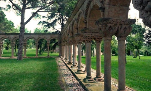 El claustro de Palamós procede de la antigua catedral de Salamanca