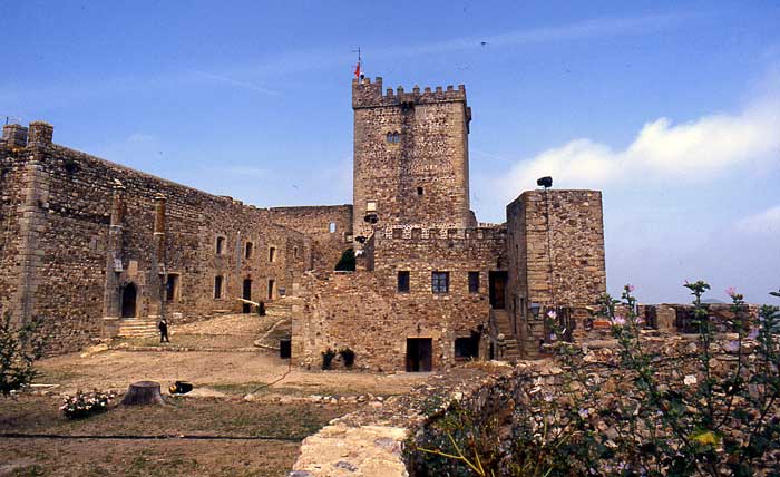 El Castillo de Luna de Alburquerque se reabre a las visitas turÃ­sticas