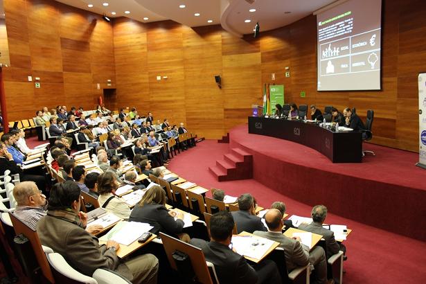 La Agencia Andaluza de la EnergÃ­a participa en el segundo Foro AURhEA de la RehabilitaciÃ³n Eficiente y el Ahorro