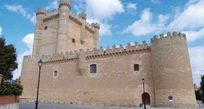 Apruebado el proyecto de restauración del castillo de Fuensaldaña